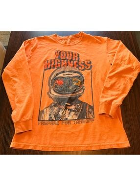 Your Highness Mens Orange Graphic Long Sleeve Tee Shirt Astronaut Streetwear M